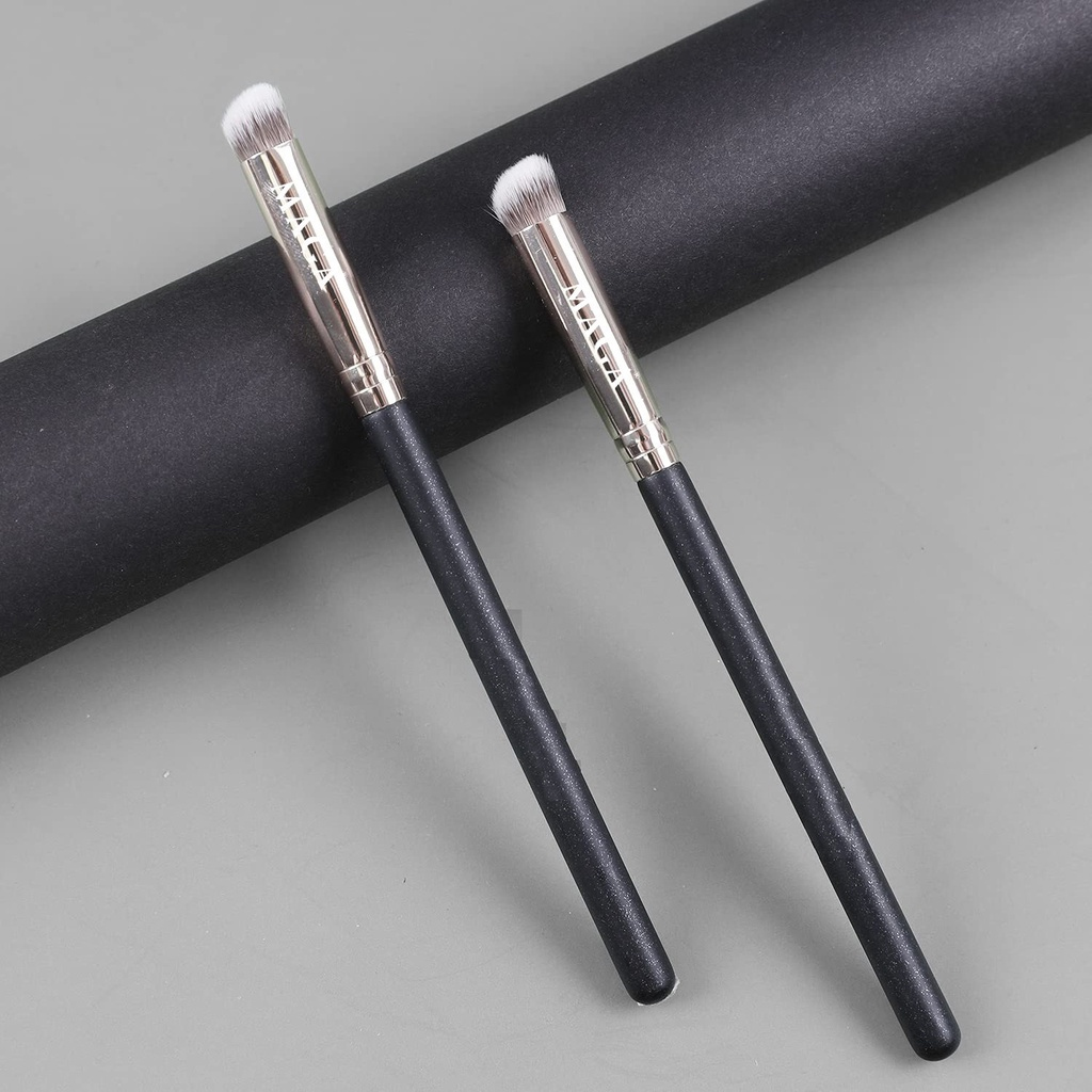 Cọ Che Khuyết Điểm Đầu Vát MAGA Concealer Brush MA370